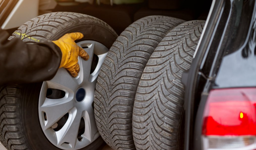 Nouveaux pneus avant ou arrière ? Optimiser les performances et la sécurité de votre véhicule